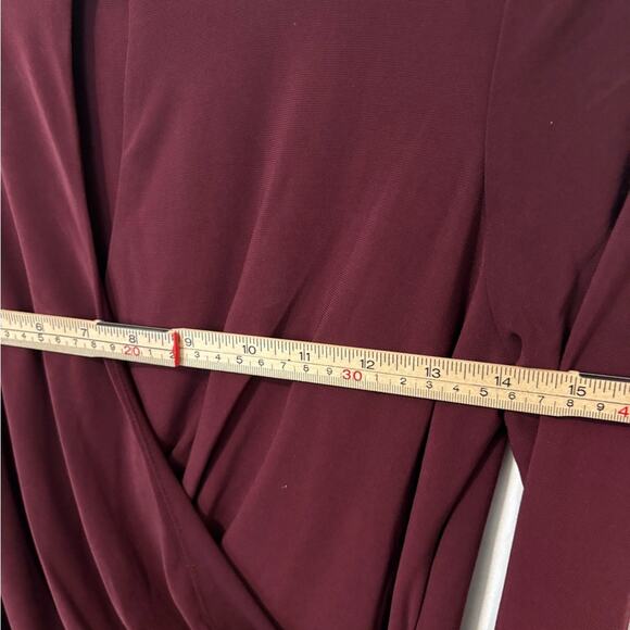 Lauren Ralph Lauren Burgundy Ruched Sheath Dress Size 4 - Picture 6 of 10